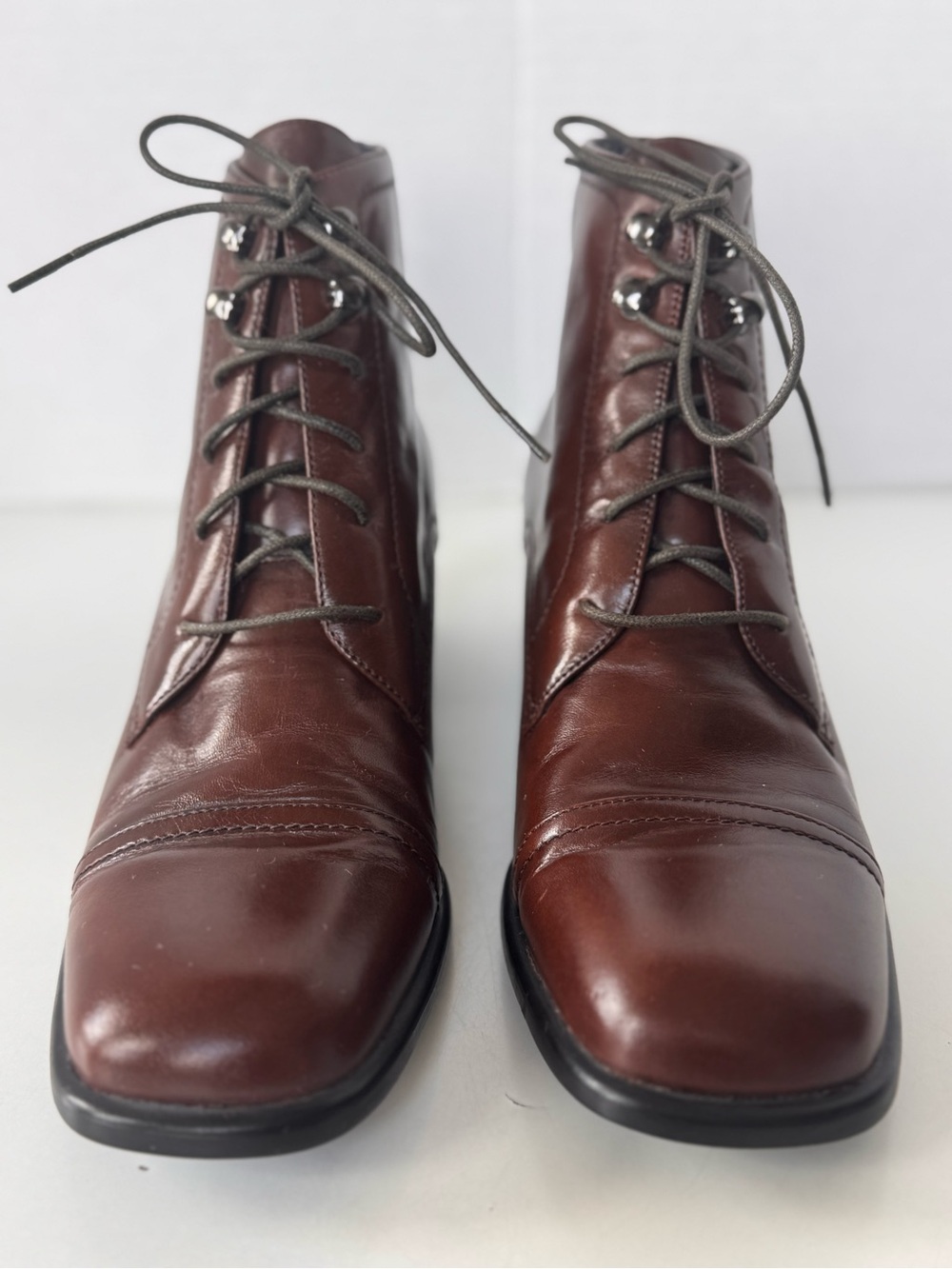 Vintage Liz Claiborne Crazy Horse Leather Lace Up Equestrian Short Boots Size 8 - Picture 4 of 11
